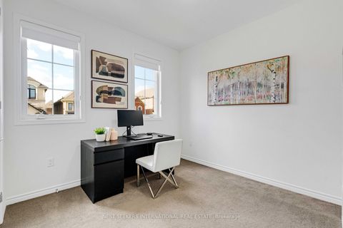 Photo 23 at 125 Lacrosse Trail, Kleinburg, Vaughan