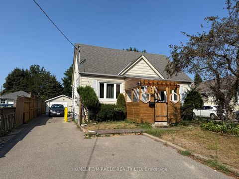 Photo 2 at 50 Amiens Road, West Hill, Toronto