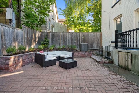 Photo 17 at 371 Howland Avenue, Casa Loma, Toronto