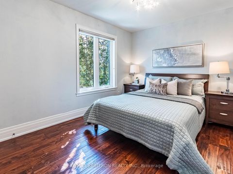 Photo 29 at 154 Glen Park Avenue, Lawrence, Toronto