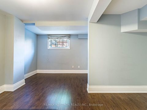 Photo 42 at 154 Glen Park Avenue, Lawrence, Toronto
