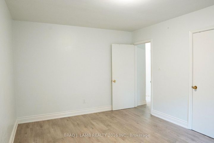 Photo 16 at 42 Lynnford Drive, City Centre West, Toronto