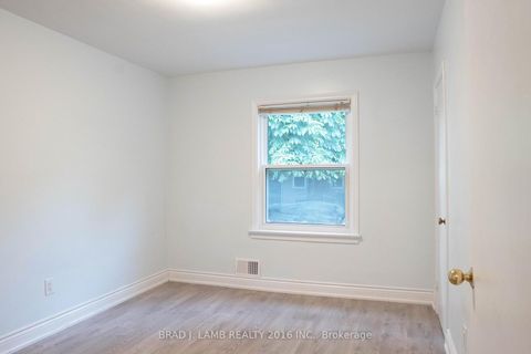Photo 20 at 42 Lynnford Drive, City Centre West, Toronto