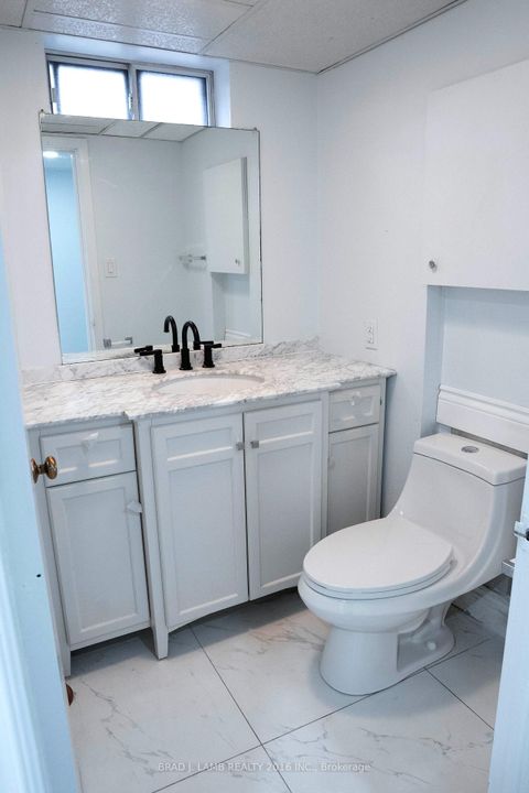 Photo 33 at 42 Lynnford Drive, City Centre West, Toronto