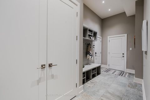 Photo 15 at 6 Leonard Circle, The Beaches, Toronto