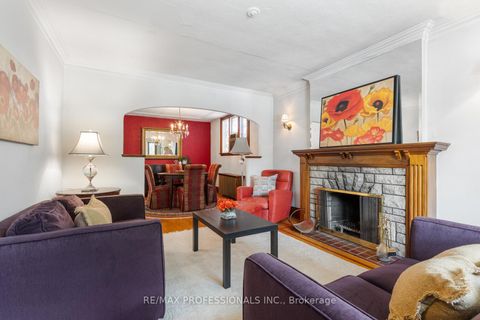 Photo 3 at 212 Douglas Avenue, Lawrence Park North, Toronto