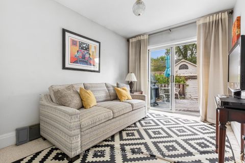 Photo 13 at 212 Douglas Avenue, Lawrence Park North, Toronto