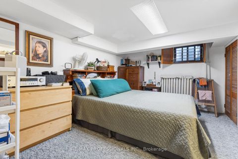 Photo 21 at 212 Douglas Avenue, Lawrence Park North, Toronto
