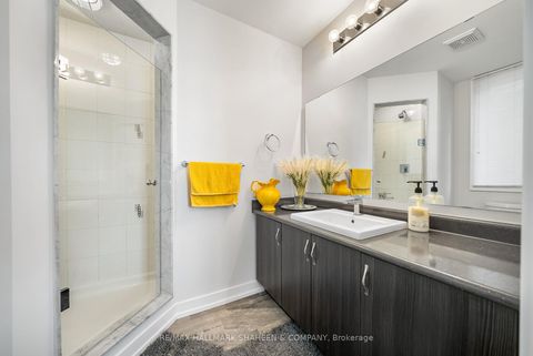 Photo 12 at 46 Troon Avenue, Rural Vaughan, Vaughan