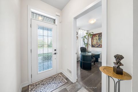 Photo 13 at 46 Troon Avenue, Rural Vaughan, Vaughan