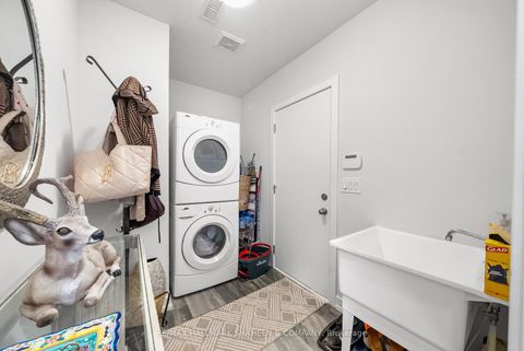 Photo 14 at 46 Troon Avenue, Rural Vaughan, Vaughan