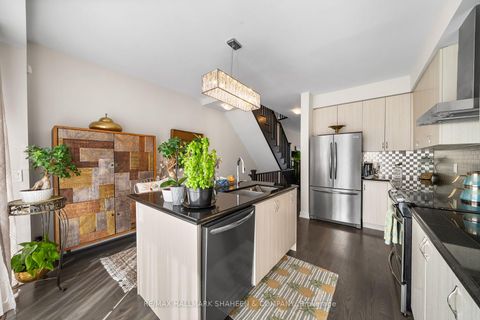 Photo 18 at 46 Troon Avenue, Rural Vaughan, Vaughan