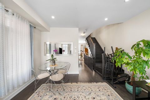 Photo 23 at 46 Troon Avenue, Rural Vaughan, Vaughan