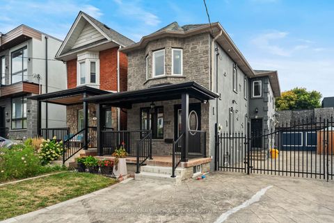 Photo 1 at 197 Lambton Avenue, Smythe, Toronto