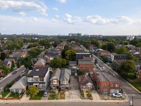 Photo 39 at 197 Lambton Avenue, Smythe, Toronto