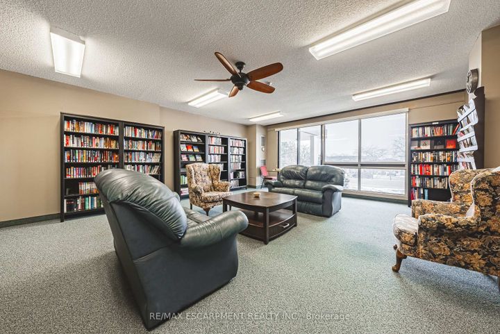 Photo 31 at 1403 - 2055 UPPER MIDDLE Road, Brant Hills, Burlington