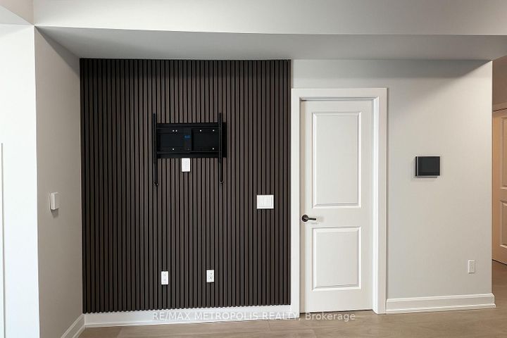 Photo 16 at 515 - 3220 William Coltson Avenue, JM Joshua Meadows, Oakville