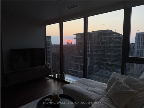 Photo 20 at PH1411 - 629 King St W Street, Waterfront Communities C1, Toronto
