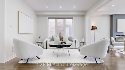 Photo 3 at 552 Mactier Drive S, Kleinburg, Vaughan