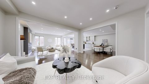 Photo 5 at 552 Mactier Drive S, Kleinburg, Vaughan