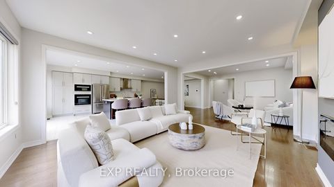 Photo 8 at 552 Mactier Drive S, Kleinburg, Vaughan
