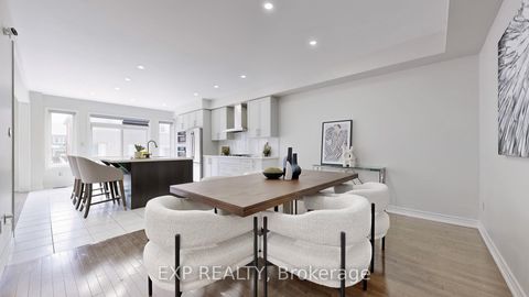 Photo 9 at 552 Mactier Drive S, Kleinburg, Vaughan