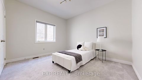 Photo 23 at 552 Mactier Drive S, Kleinburg, Vaughan