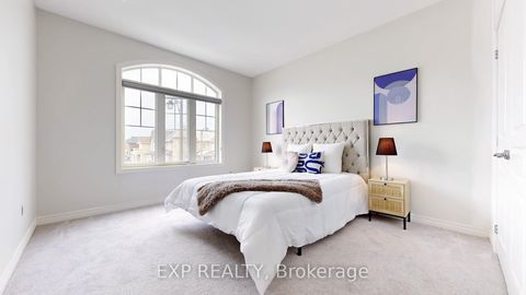 Photo 25 at 552 Mactier Drive S, Kleinburg, Vaughan