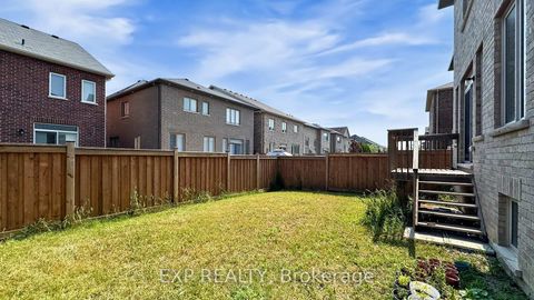 Photo 34 at 552 Mactier Drive S, Kleinburg, Vaughan