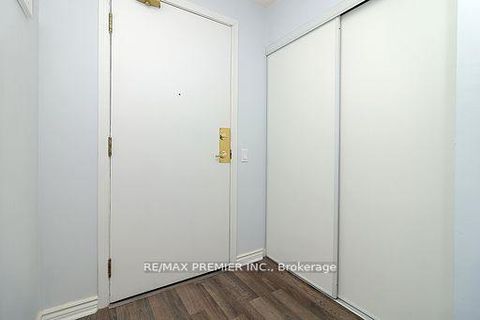 Photo 14 at 721 - 650 Lawrence Avenue, Lawrence, Toronto