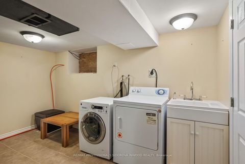 Photo 23 at 114 Jane Street, Bloor West Village, Toronto