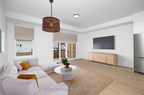 Photo 8 at 48 Lanark Avenue, Cedarvale, Toronto