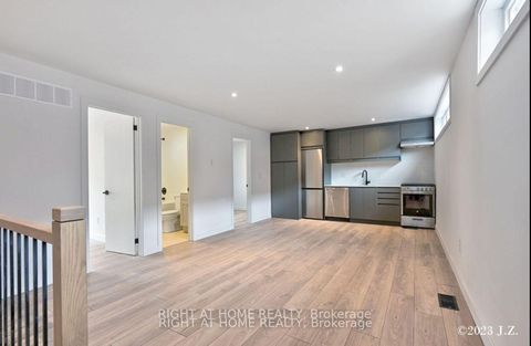 Photo 31 at 48 Lanark Avenue, Cedarvale, Toronto