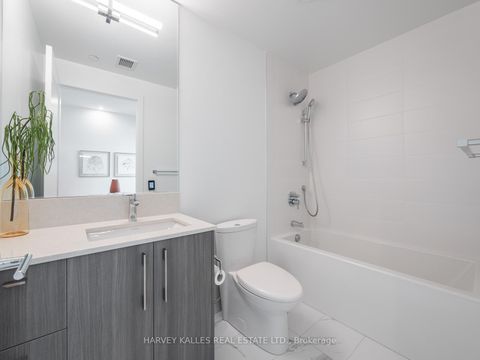 Photo 26 at 1003 - 8 Manor Road W, Eglinton, Toronto