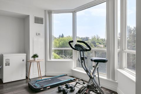 Photo 4 at 413 - 175 Cedar Avenue, Harding, Richmond Hill