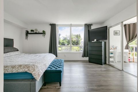 Photo 11 at 413 - 175 Cedar Avenue, Harding, Richmond Hill
