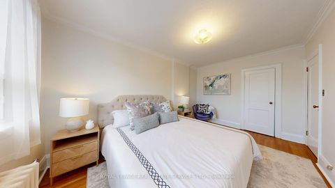 Photo 19 at 22 Elora Road, Bloor West Village, Toronto