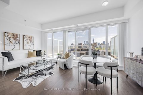 Photo 12 at 812 - 783 Bathurst Street, University, Toronto