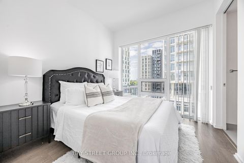 Photo 19 at 812 - 783 Bathurst Street, University, Toronto