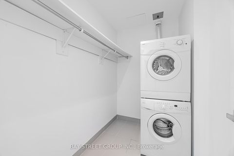 Photo 21 at 812 - 783 Bathurst Street, University, Toronto