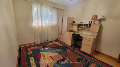 Photo 9 at 12 Fairglen Avenue, L'Amoreaux, Toronto