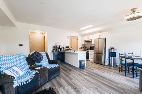 Photo 4 at D302 - 200 Chester Le Boulevard, L'Amoreaux, Toronto