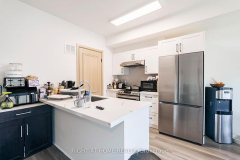 Photo 6 at D302 - 200 Chester Le Boulevard, L'Amoreaux, Toronto