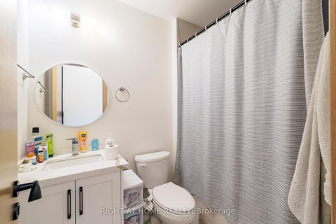 Photo 12 at D302 - 200 Chester Le Boulevard, L'Amoreaux, Toronto