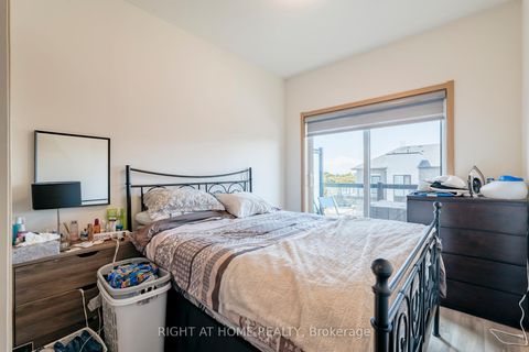 Photo 14 at D302 - 200 Chester Le Boulevard, L'Amoreaux, Toronto