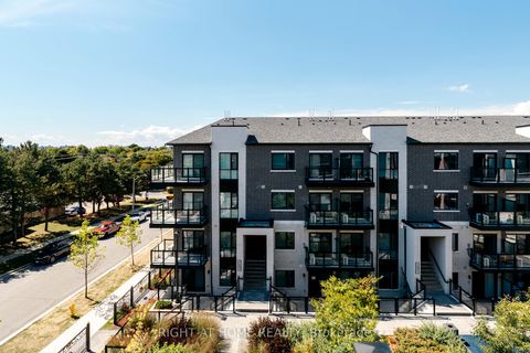 Photo 18 at D302 - 200 Chester Le Boulevard, L'Amoreaux, Toronto