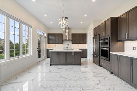 Photo 14 at 23 Pelee Avenue, Kleinburg, Vaughan