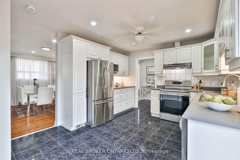 Photo 10 at 34 Alpaca Drive, Woburn, Toronto