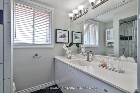 Photo 15 at 34 Alpaca Drive, Woburn, Toronto