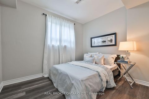 Photo 33 at 34 Alpaca Drive, Woburn, Toronto